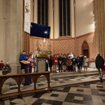 Roraty z dziećmi i św. Mikołajem